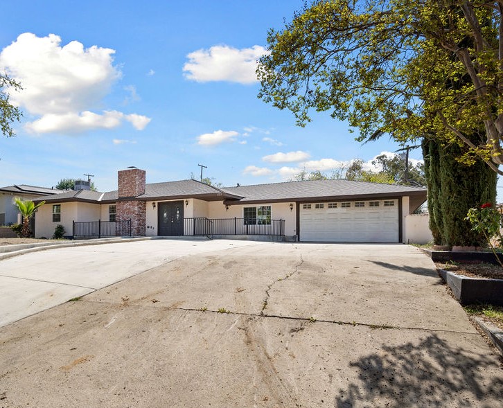 1727 Locust Ravine Stockdale Real Estate Group